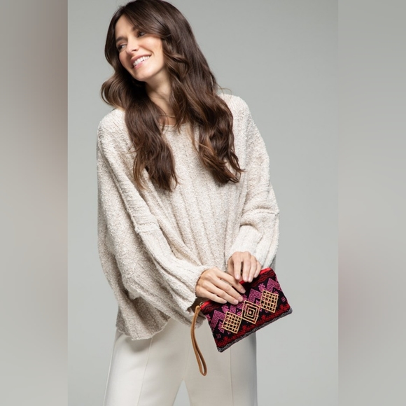 Handmade Hand Beaded Wristlet Clutch - Ethnic Inspired Design - Dyed Fine Cotton - Picture 4 of 6